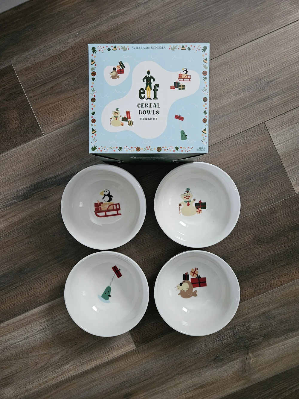 Williams Sonoma Elf Cereal Bowls Set of 4 - Holiday Characters